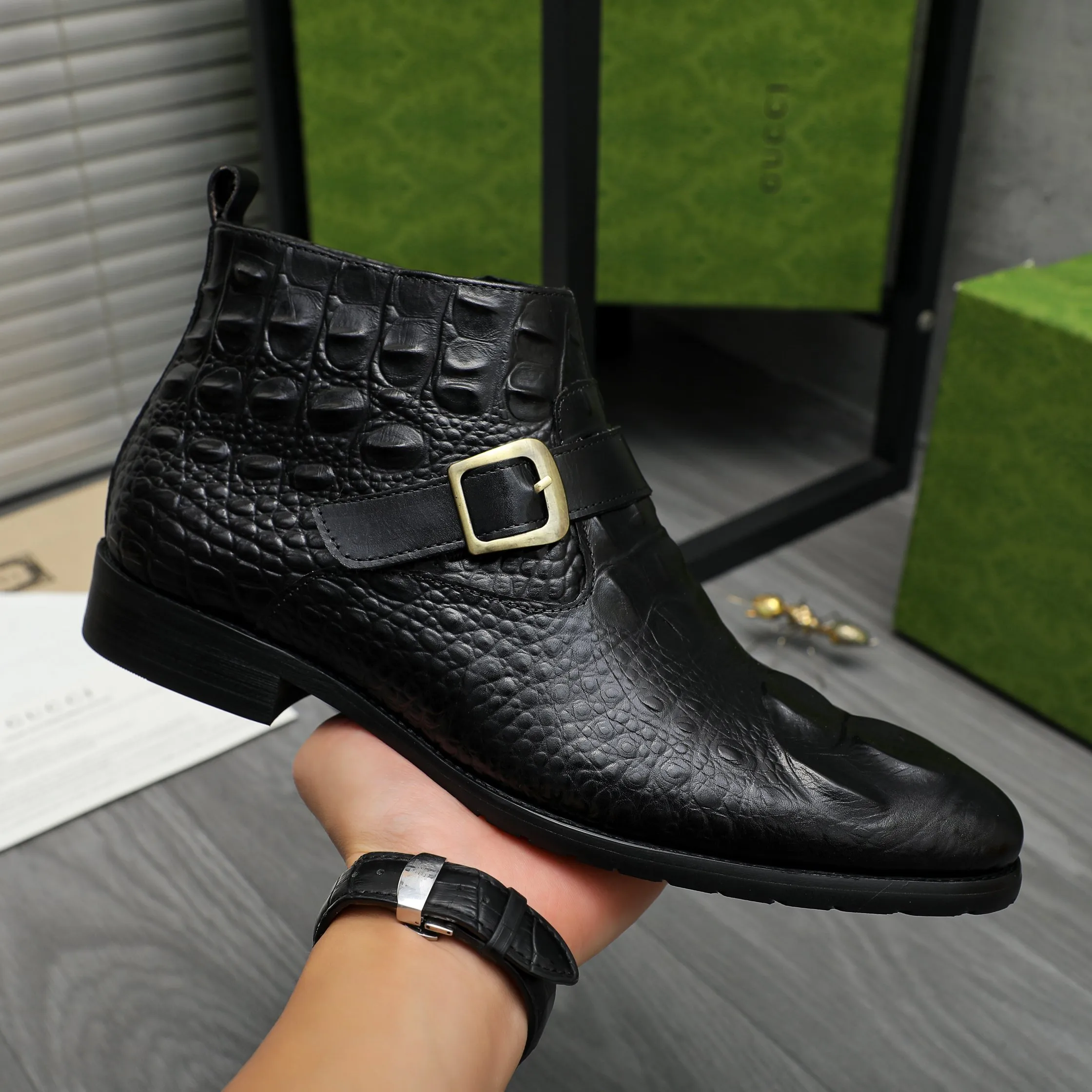 Men's shoes 💰p620 Product trademark: GUCCI "Gucci" high-top business leather shoes Regular size: 37-46 (37.46 is custom-made and non-returnable) Product materials: Selected crocodile pattern cowhide upper, pigskin lining, rubber outsole